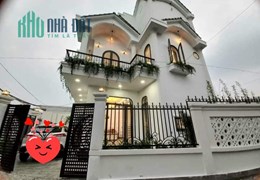 Chào bán căn biệt thự 3 tầng TÂN CỔ ĐIỂN mới hoàn thiện xong.
