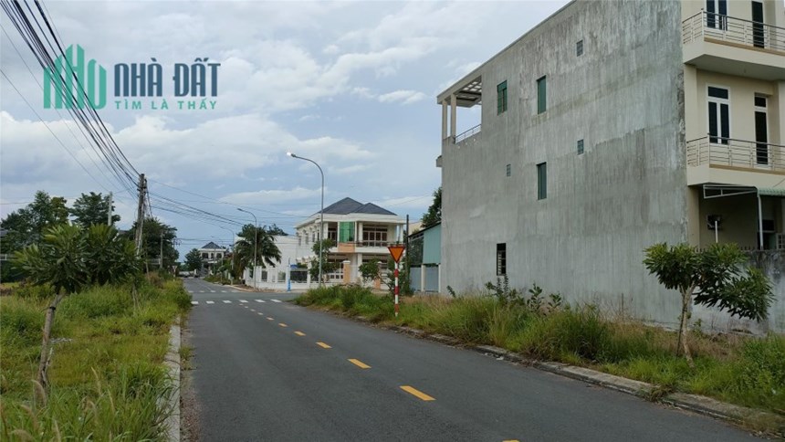 Đất Vàng Phường 3 - Sát cơ sở y tế, Kế Bên Vincom