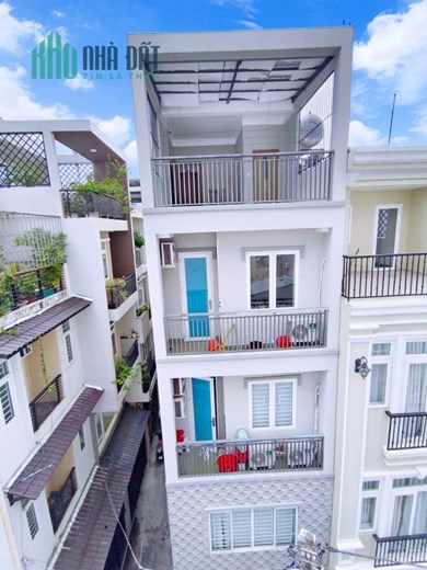 B.á.n Nhà Quận 4, Căn Góc 4 Tầng, 74m2, Ngang gần 5m, Nở hậu, Mới ở ngay