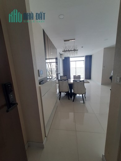 Cho thuê căn 3PN 87m2 15tr/ tháng có máy lạnh + rèm tại Central Premium Q. 8