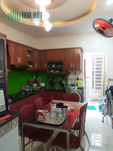 Bán nhà ở ngay đường số 12 Linh Chiểu - 75m2 2 lầu - Hẻm xe hơi thông