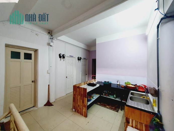 Bán Căn Hộ Dịch Vụ - 20 phòng tại P. Linh Trung - dòng tiền 30tr/tháng