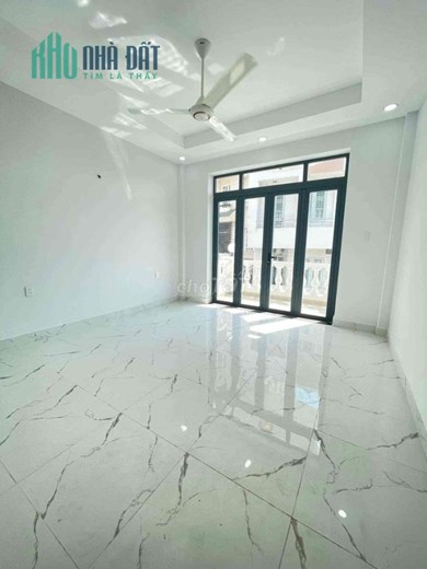 Cho thuê phòng 30m2 đường Phạm Đăng Giảng, Phường Bình Hưng Hòa, Bình Tân