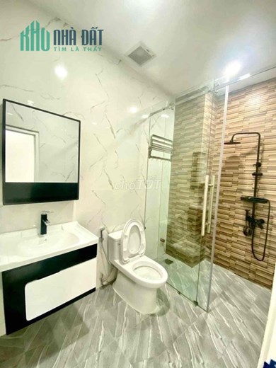 Cho thuê phòng 30m2 đường Phạm Đăng Giảng, Phường Bình Hưng Hòa, Bình Tân