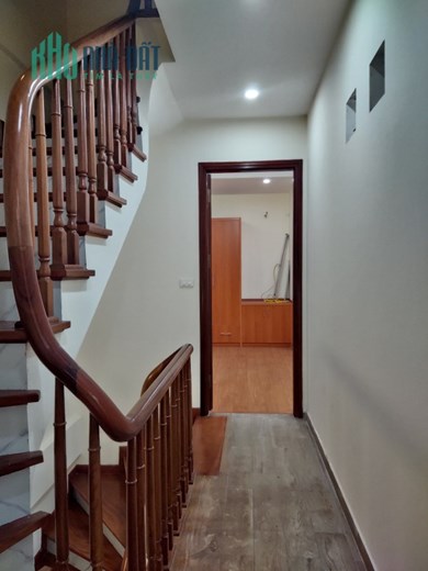 Bán nhà Hoàng Quốc Việt, Võ Chí Công dt 55 m² x 5 t 7 ngủ khép kín giá bán 5.9 TỶ