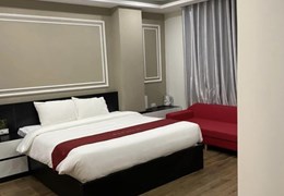 ⚜️ Bán Tòa Khách Sạn Phố Lê Đức Thọ, Mỹ Đình, 3 Sao, Lộng lẫy 210m2 9T, MT 14m, Chỉ 95 Tỷ ⚜️