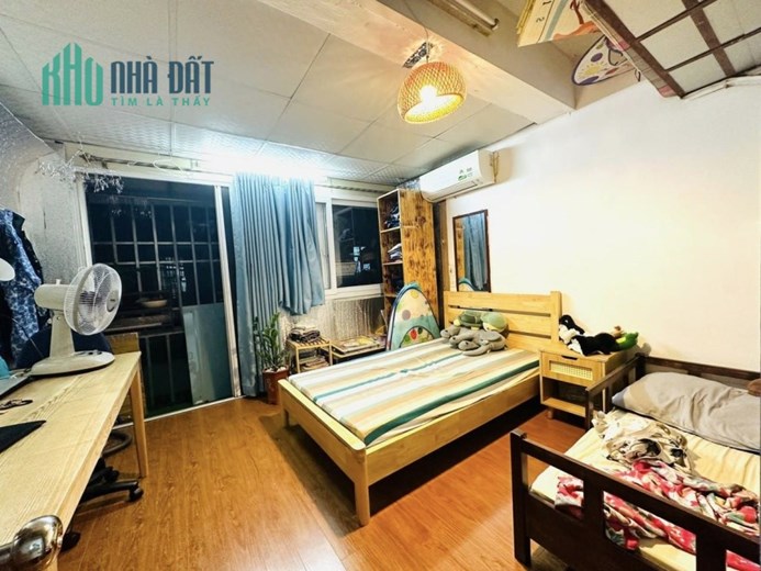 💥CỰC XINH 💥1.55 tỷ Tập thể Học Viện Quốc Phòng, Nghĩa Đô 45m 2PN tặng hết nội thất