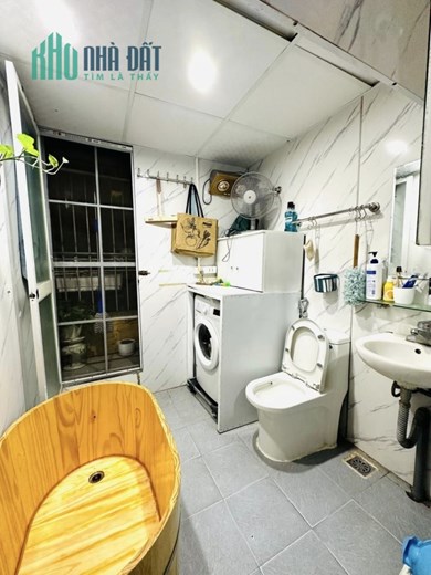 💥CỰC XINH 💥1.55 tỷ Tập thể Học Viện Quốc Phòng, Nghĩa Đô 45m 2PN tặng hết nội thất