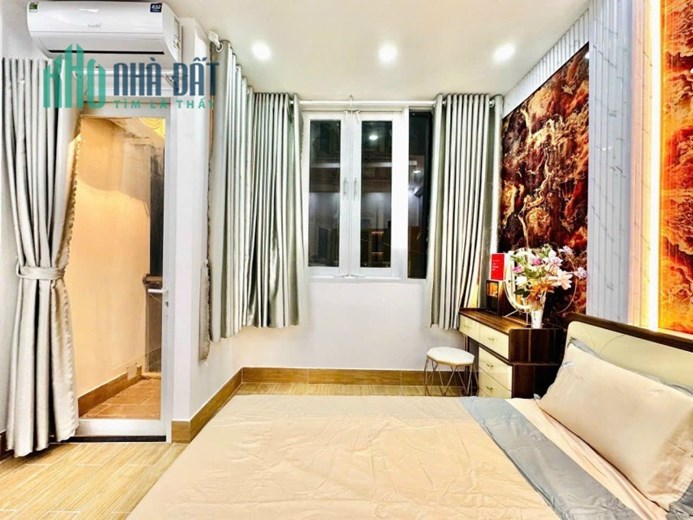 CHỦ NGỢP BÁN GẤP - NHÀ NGANG 4M - 4 TẦNG SIÊU ĐẸP, NỘI THẤT XỊN XÒ