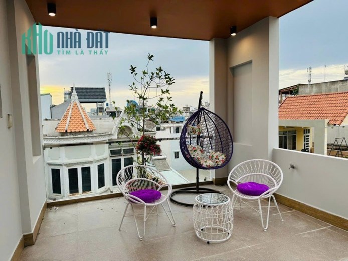 CHỦ NGỢP BÁN GẤP - NHÀ NGANG 4M - 4 TẦNG SIÊU ĐẸP, NỘI THẤT XỊN XÒ