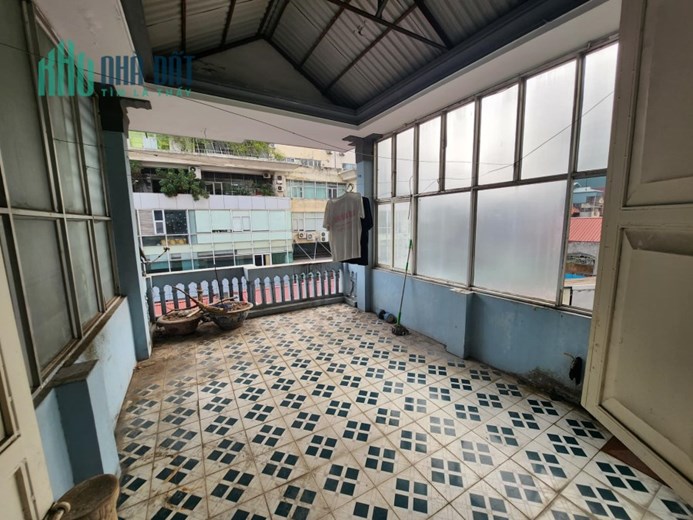 Bán nhà 54m2 phố Âu Cơ, Tây Hồ Chủ tự xây 4 phòng 10m 2 Ô tô tránh 4.9 Tỷ