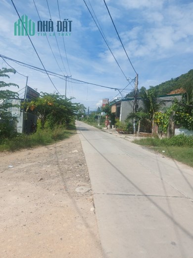 BÁN LÔ ĐẤT ĐẸP CÓ 1-0-2 GIÁ RẺ TẠI HÒN NGHÊ, VĨNH NGỌC, NHA TRANG