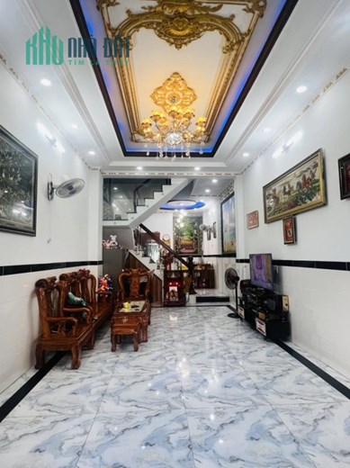 Gấp bán nhà đường Tô Hiến Thành Quận 10, 45m2 - 5Tầng - Chỉ Nhỉnh 4Tỷ .