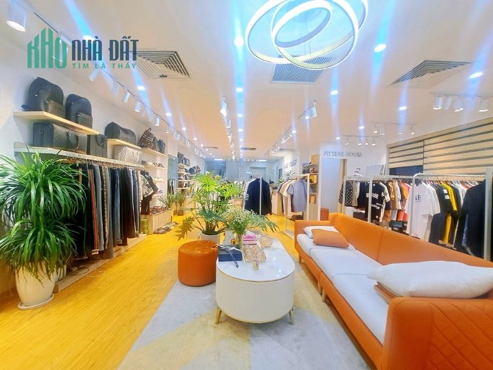 ⚜️ Bán Nhà Mặt Phố Điện Biên Phủ, Ba Đình, 71m2 4T MT 9m, Chỉ 80 Tỷ ⚜️