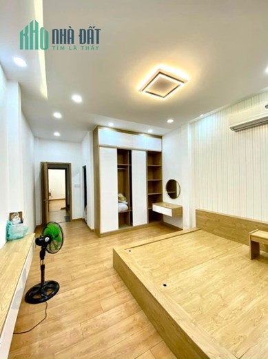 LÊ VĂN QUỚI NHÀ ĐẸP 4 TẦNG HẺM XE TẢI 8M SÁT MẶT TIỀN ĐƯỜNG - 71M2 - 7 TỶ TL