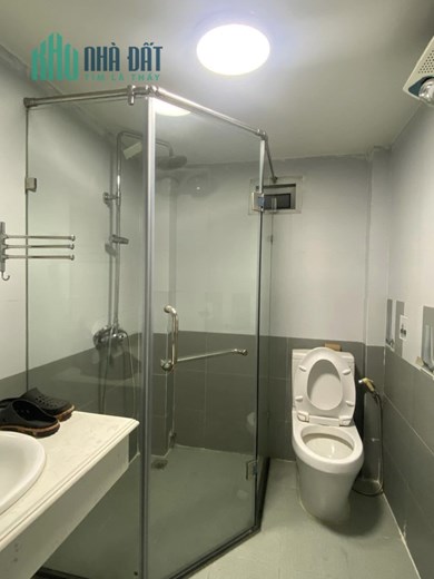 Bán ngôi nhà 146m2 phố Âu Cơ, Tây Hồ Gara Ô tô Kinh doanh đắc địa 14.4 Tỷ