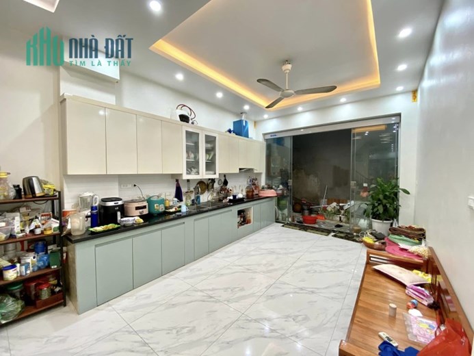 Bán ngôi nhà 145m2 phố Âu Cơ, Tây Hồ Ngõ Ô tô thông Kinh doanh Sầm uất 14.5 Tỷ