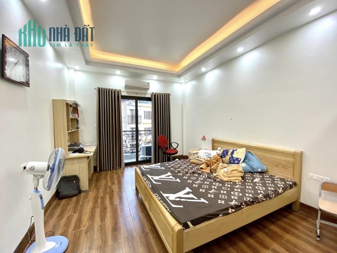 Bán căn nhà 145m2 phố Âu Cơ, Tây Hồ Ngõ Ô tô Kinh doanh tốt 14.1 Tỷ