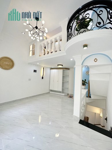 TRUNG TÂM PHÚ NHUẬN - NHÀ THOÁNG CỰC ĐẸP - HẺM 3 GÁC, GẦN ĐƯỜNG
