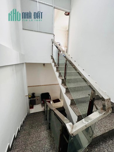 Ngộp bán gấp nhà 3 lầu 8m x 12m  đường số 4 ,Bình Hưng Hoà B , Bình Tân