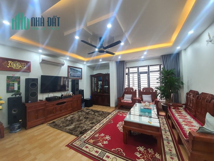 Nhà Mỗ Lao, 3 làn ô tô tránh 65m2 mà giá chỉ 7 tỷ, mua ngay kẻo lỡ!