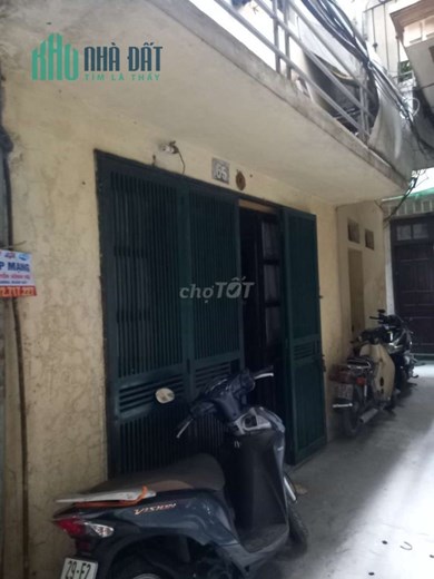 Chính chủ bán nhà đất sổ đỏ 44m số 65/3 phố Phan Phù Tiên, phường Cát Linh, quận Đống Đa, Hà Nội.