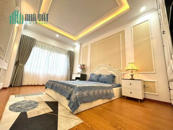 Bán nhà phố Nguyễn Thị Định, Cầu Giấy 86m, mt 4.6m. Giá: 13.5 tỷ