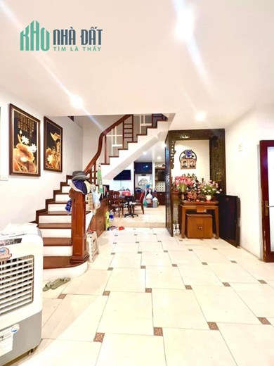 Cầnbán gấp nhà dân xây mới đep giá tốt