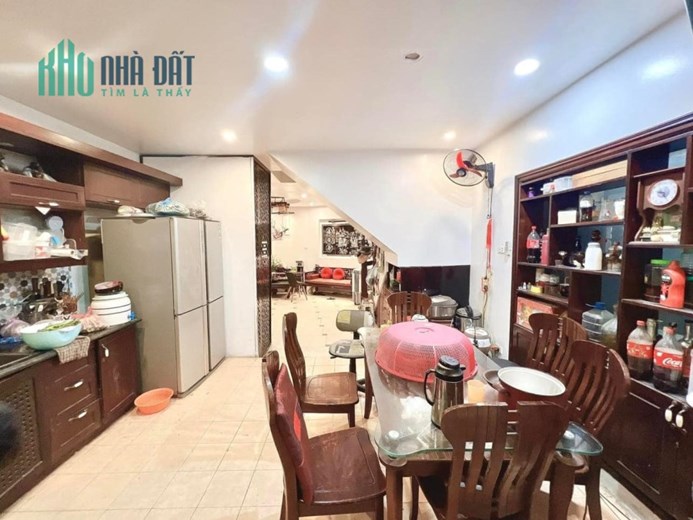 Cầnbán gấp nhà dân xây mới đep giá tốt