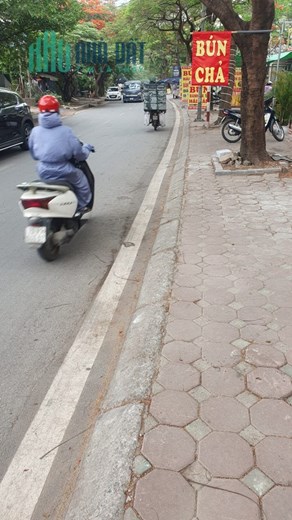 CẦN SANG NHƯỢNG LẠI KIOT CT2X2 ĐỊA CHỈ; PHỐ BẰNG LIỆT , HOÀNG MAI, HÀ NỘI.