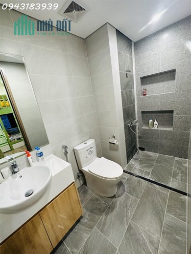 Cần bán căn hộ 2018 tại toà SA2 VinHomes Smart City