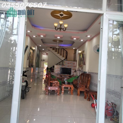 Mình chính chủ cần bán căn nhà 1 trệt 1 lầu tại Tân Uyên - Bình Dương