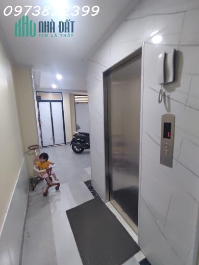 Bán toà CCMN 6 tầng thang máy phố Nguyễn An Ninh, DT 62m2 MT 4.5m, chào 10.2 tỷ