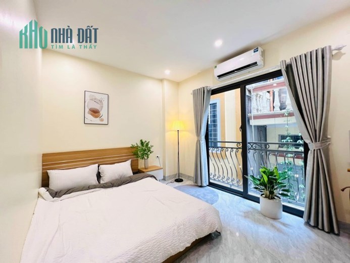 Dương quảng hàm - nhà xây 7 tầng - nhà mặt ngõ -o tô vào trước cửa
kinh doanh - nhà thiết kế hiện