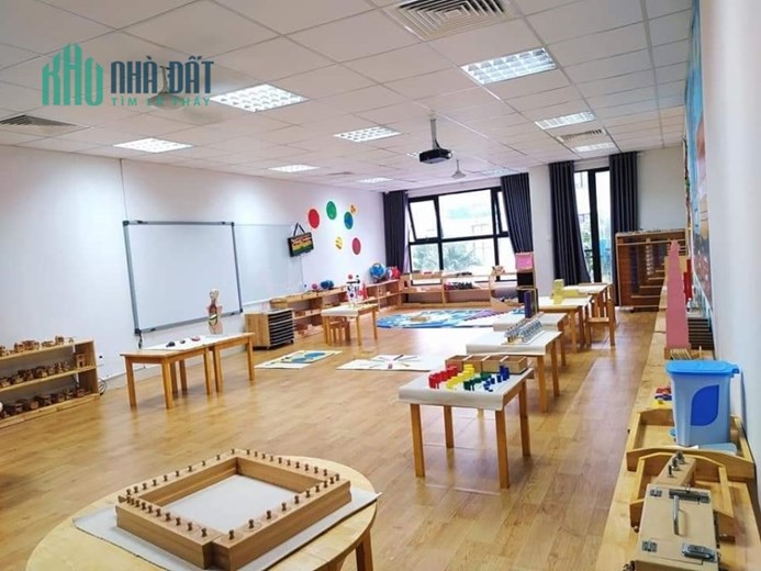Bán Biệt Thự Liền Kề Vinhomes,Kinh Doanh, Thang Máy,Vỉa Hè Rộng,Ô Tô 4 làn, Giá 39 tỷ