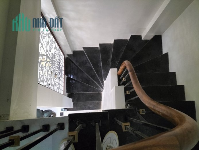 Bán nhà Trung Văn Nam Từ Liêm 40m 2 tầng mặt tiền 5.5m ngõ nông gần phố NHÀ ĐẸP ở ngay nhỉnh 3 tỷ