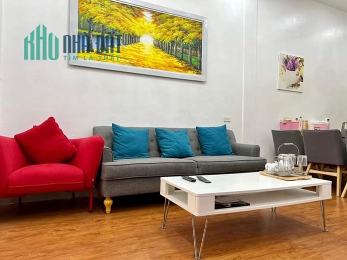 Nhà dân xây Lạc Long Quân, căn góc, tặng nội thất 50m x 6.3 tỷ