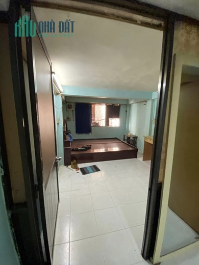 Hiếm Quận 10, sát Nguyễn Tri Phương, 33m2, 6 tầng, chỉ 5.4 tỷ