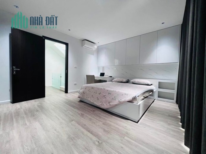 Nóng Hổi, Làng Việt Kiều Châu Âu, Mỗ Lao, trục đường to, 77m, chốt giá 14.99 tỷ