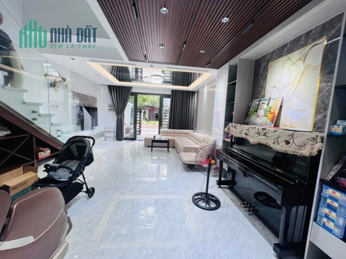 Nóng Hổi, Làng Việt Kiều Châu Âu, Mỗ Lao, trục đường to, 77m, chốt giá 14.99 tỷ