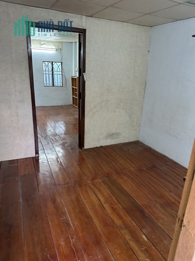 %% CHÍNH CHỦ CẦN CHO THUÊ NHÀ 1 TRỆT, 1 LẦU Ở CƯ XÁ ĐƯỜNG SẮT – LÝ THÁI TỔ - P.1 – QUẬN 3- TP. HCM.