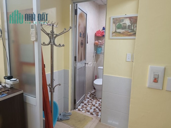 Chính chủ cho thuê căn hộ chung cư P409 nhà N6A Phố Nguyễn Thị Thập, P Nhân Chính, Thanh Xuân, Hà