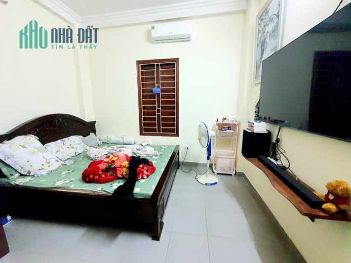 GARA Ô TÔ 7 CHỖ - PHÂN LÔ! BÁN NHÀ CÙ CHÍNH LAN – TX, 55.3M2*4T, 2 THOÁNG, GIÁ 7 TỶ CÓ TL.