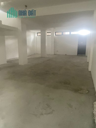 Cho thuê mặt bằng mặt tiền đường Tôn Dật Tiên