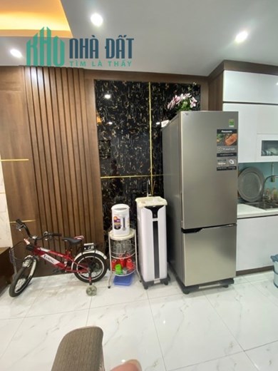 Bán nhà Lê Quang Đạo, Nở Hậu, nhà mới xây thiết kế hiện đại, Nội thất đầy đủ 100%, DT 32m2, 6 tầng,