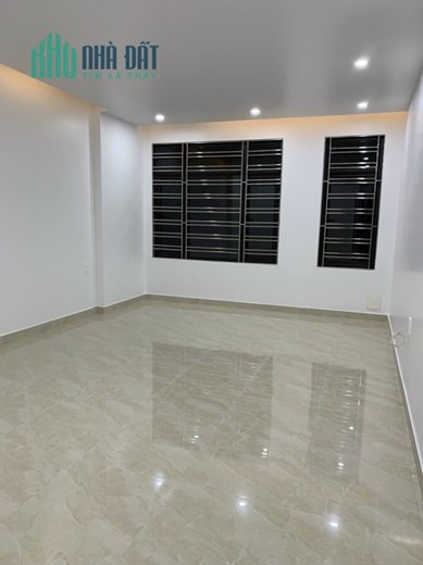 Bán nhà ngõ 254 Văn Cao, diện tích 62m 5 tầng, ngõ ô.tô tránh nhau, GIÁ 4.75 tỉ