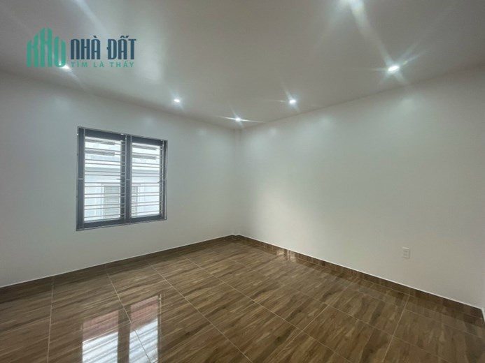 Bán nhà xây mới tinh Hoàng Ngọc Phách - Quán Nam, 50m 4 tầng, ngõ ô.tô, GIÁ 4.39 tỉ