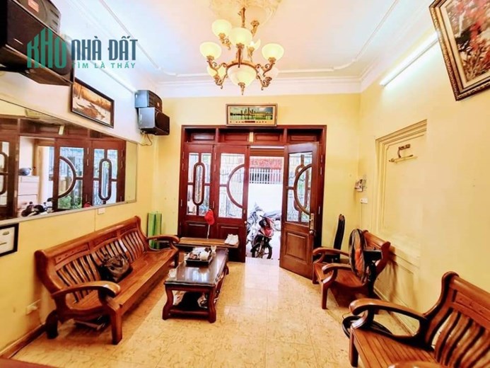 CC BÁN NHÀ NGUYỄN ĐỨC CẢNH, HOÀNG MAI. DT 56M 4T. Ô TÔ SÁT. GIÁ CHỈ 4 TỶ 290 TRIỆU.