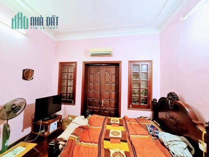 CC BÁN NHÀ NGUYỄN ĐỨC CẢNH, HOÀNG MAI. DT 56M 4T. Ô TÔ SÁT. GIÁ CHỈ 4 TỶ 290 TRIỆU.