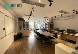 ⚜️ Bán Tòa Nhà Văn Phòng Phố Đội Cấn, Ba Đình 95m2 10T, MT 6.6m, Chỉ 69 Tỷ ⚜️